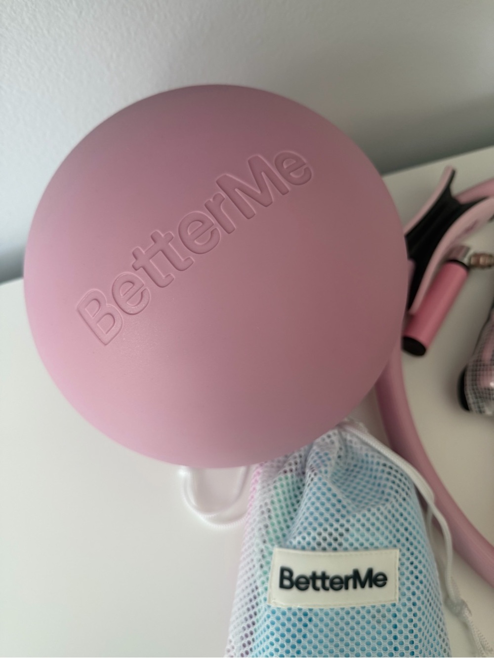 Better me Pilates Essential Kit - Raspberry Pink - Picture 9 of 11